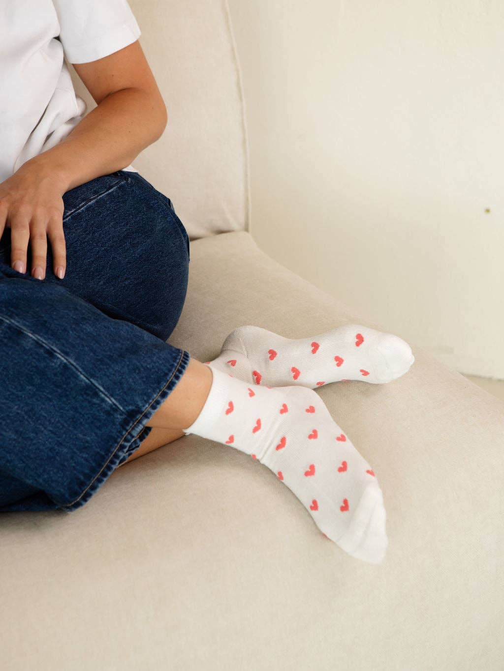 Seamless Bamboo Socks - Crew - Hearts (Limited Edition): L/XL