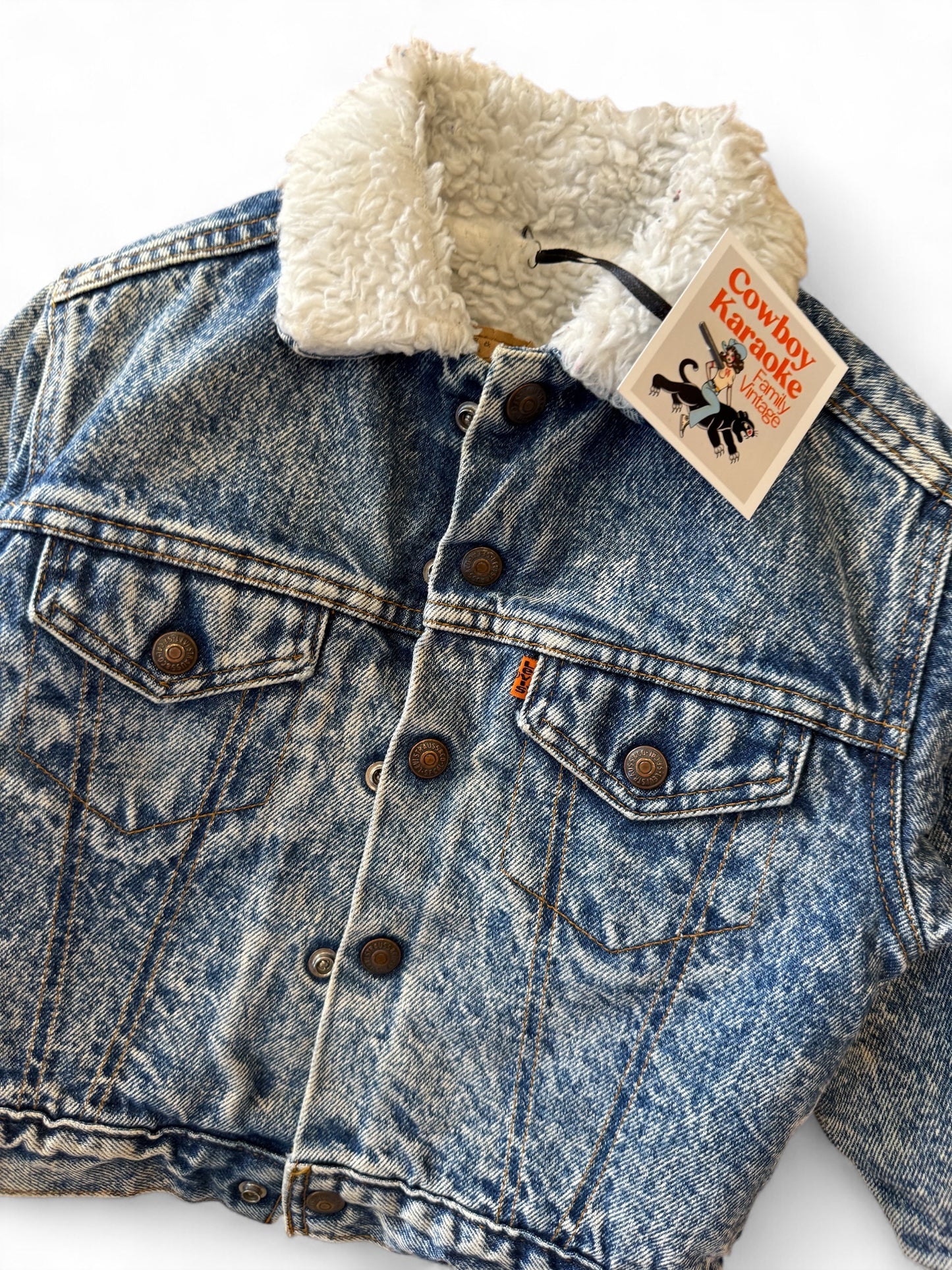 Iconic 2000's Vintage Levi Kids Denim Jacket Small (6-8)